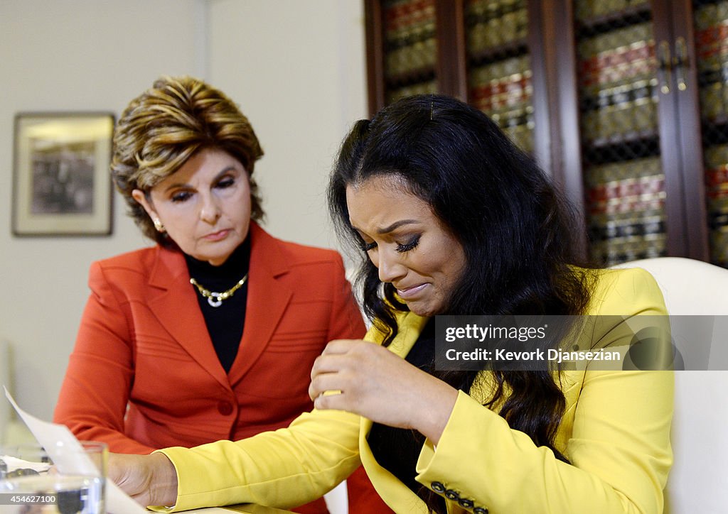 Gloria Allred Holds Press Conference Regarding Floyd Mayweather Jr's Ex-Fiancee's Lawsuit