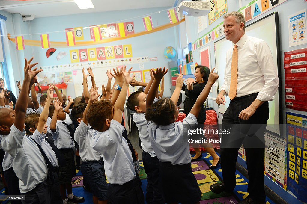 New York Mayor Bill de Blasio Visits Inner Force Early Childhood Learning Center