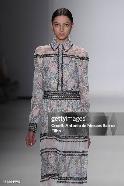 Model walks the runway during the Tadashi Shoji show during Mercedes-Benz Fashion Week Spring 2015 at The Salon at Lincoln Center on September 4,...