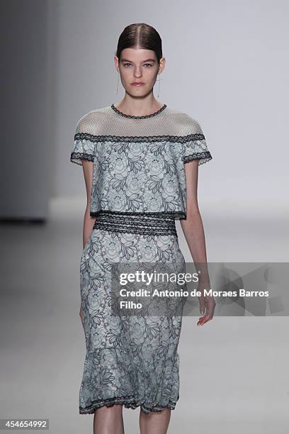 Model walks the runway during the Tadashi Shoji show during Mercedes-Benz Fashion Week Spring 2015 at The Salon at Lincoln Center on September 4,...