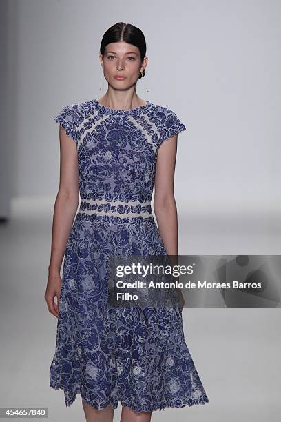 Model walks the runway during the Tadashi Shoji show during Mercedes-Benz Fashion Week Spring 2015 at The Salon at Lincoln Center on September 4,...