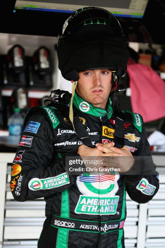Federated Auto Parts 400 - Practice