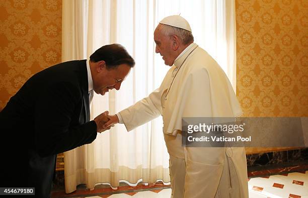 Pope Francis meets the President of Panama Juan Carlos Varela at his private library of the Apostolic Palace on September 5, 2014 in Vatican City,...