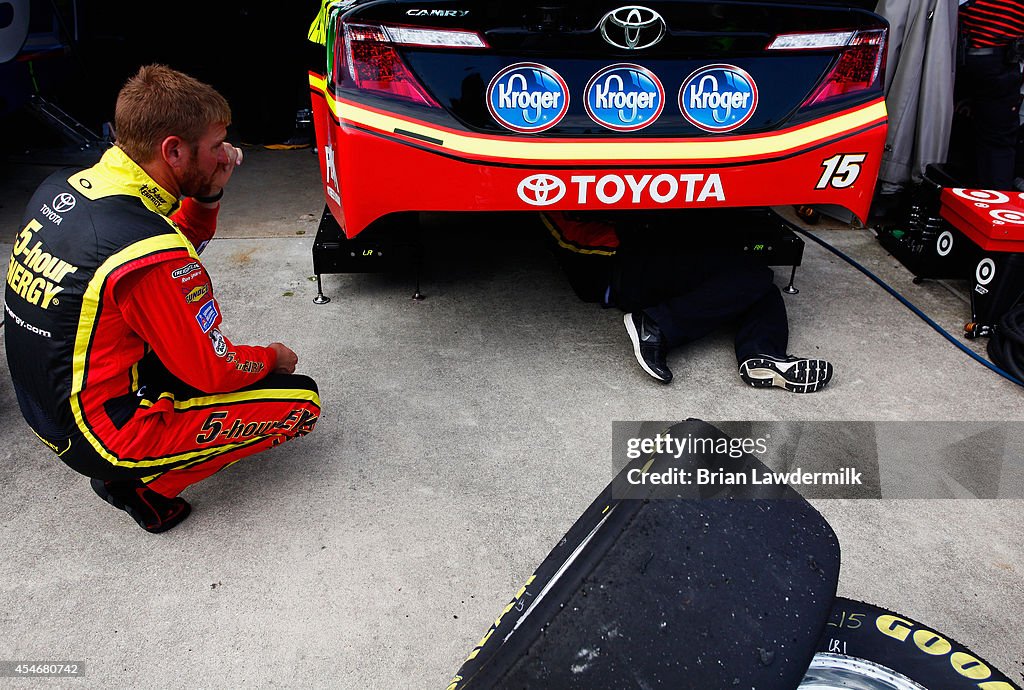 Federated Auto Parts 400 - Practice