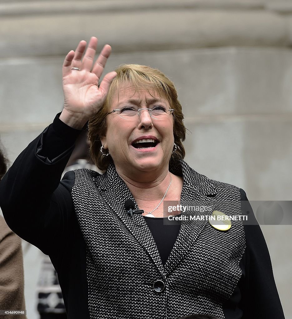 CHILE-LITERATURE-PARRA-BACHELET