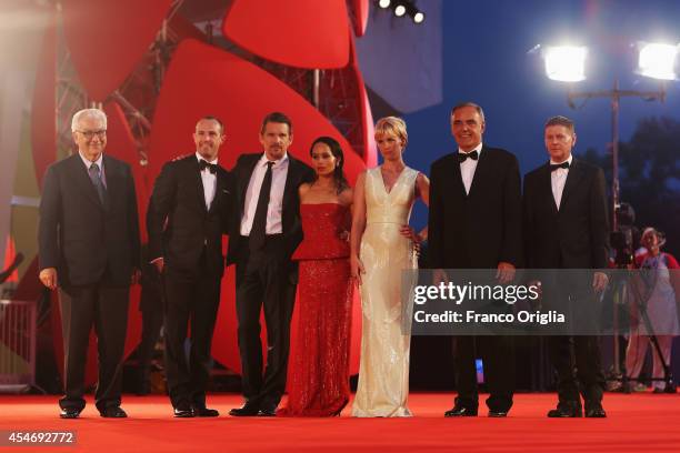 President of the Festival Paolo Baratta, producer Zev Foreman, actor Ethan Hawke, Zoe Kravitz,January Jones, Director of the Venice Film Festival...