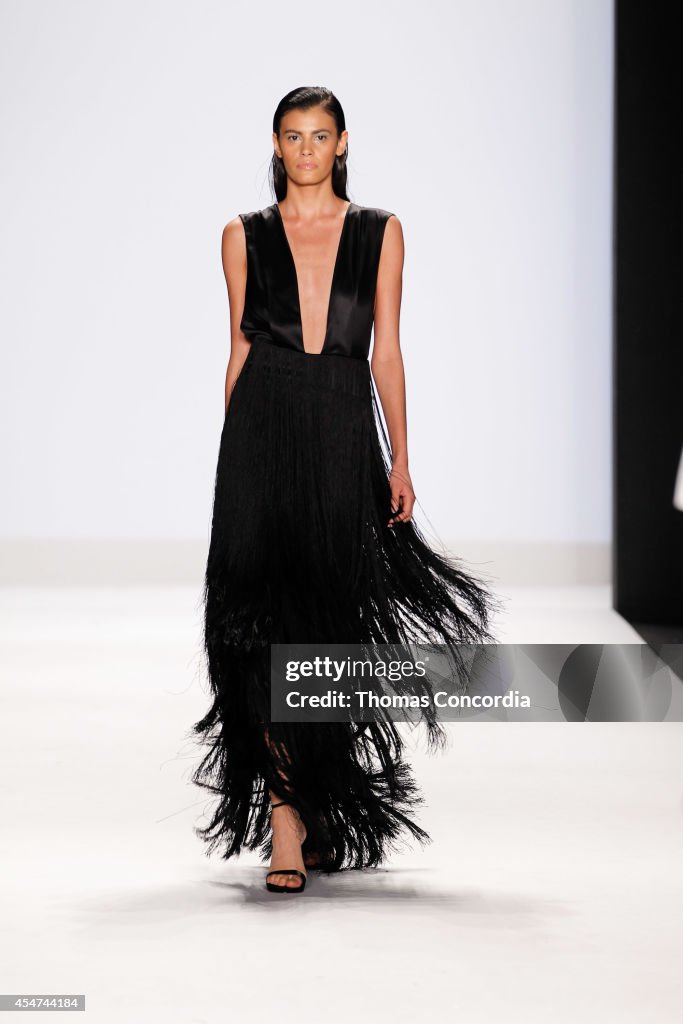 Project Runway - Runway - Mercedes-Benz Fashion Week Spring 2015