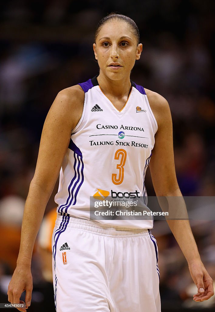 Los Angeles Sparks v Phoenix Mercury