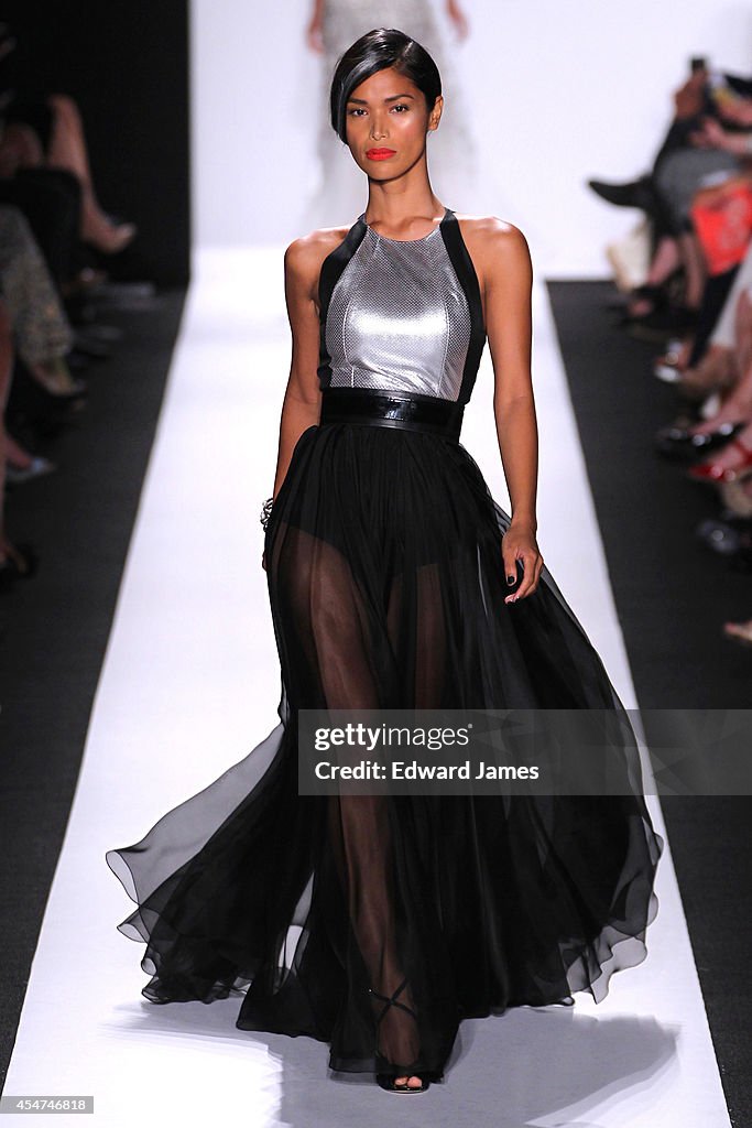 Carmen Marc Valvo - Runway - Mercedes-Benz Fashion Week Spring 2015