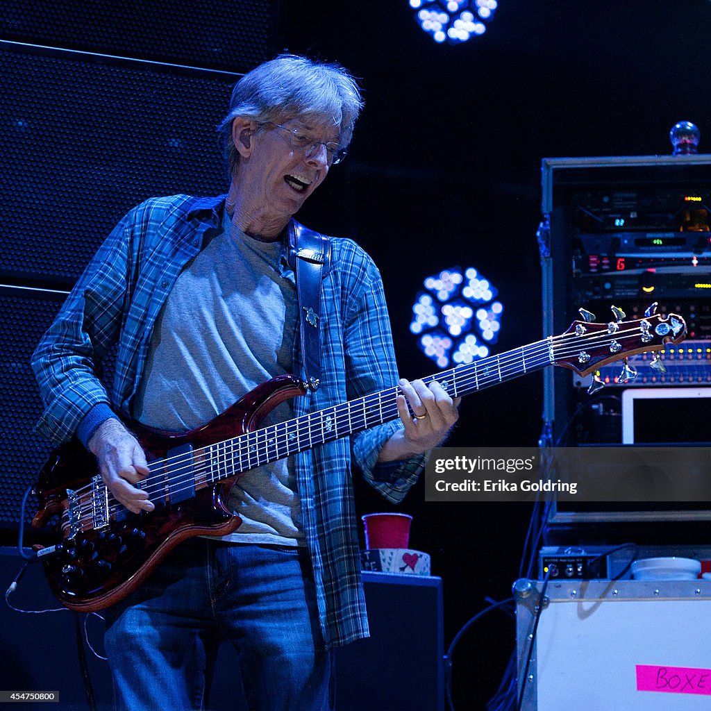 Lockn Phil Lesh performs on day 2 of the Lockn Festival at The Oak Ridge ...