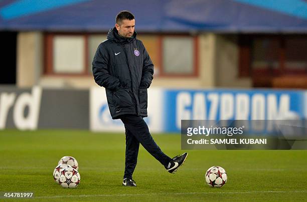 Austria Wien football team's head coach Nenad Bjelica take part in a training session at Erns Happel stadium in Vienna on December 10 on the eve of...