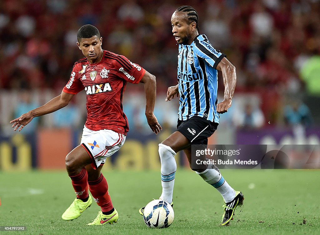 Flamengo v Gremio - Brasileirao Series A 2014
