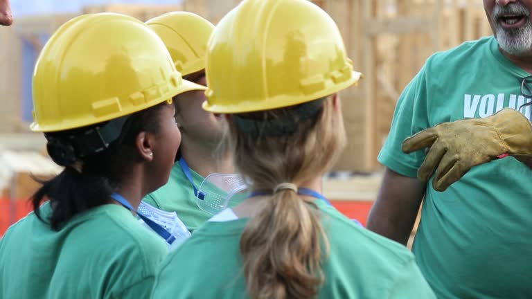 Construction Community 569 Community Volunteer Building Stock Videos, Footage, & 4K Video ...