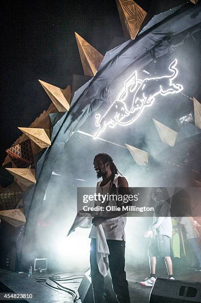 Jammer Rapper 82 Jammer Rapper Stock Photos, High-Res Pictures, and Images - Getty Images