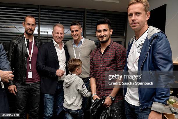 Heiko Herrlich, Stefan Reuter, Sebastian Kehl, Ilkay Guendogan and Joerg Heinrich pose during the 'Club Of Former National Players' meeting prior to...