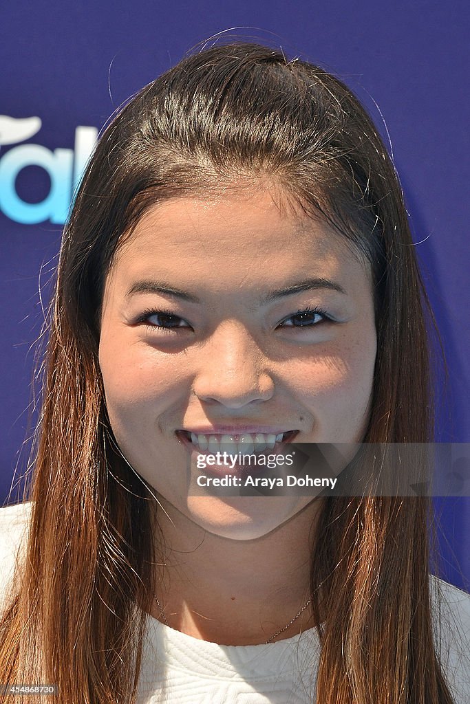 Premiere Of Warner Bros. Pictures' And Alcon Entertainment's "Dolphin Tale 2" - Arrivals