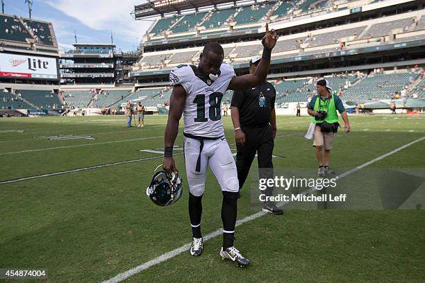 Wide receiver Jeremy Maclin of the Philadelphia Eagles acknowledges the crowd after the game against the Jacksonville Jaguars on September 7, 2014 at...