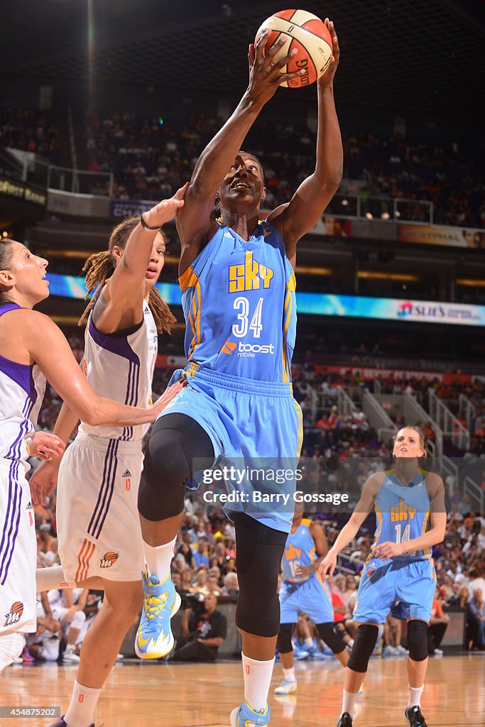 Chicago Sky v Phoenix Mercury - 2014 WNBA Finals - Game 1