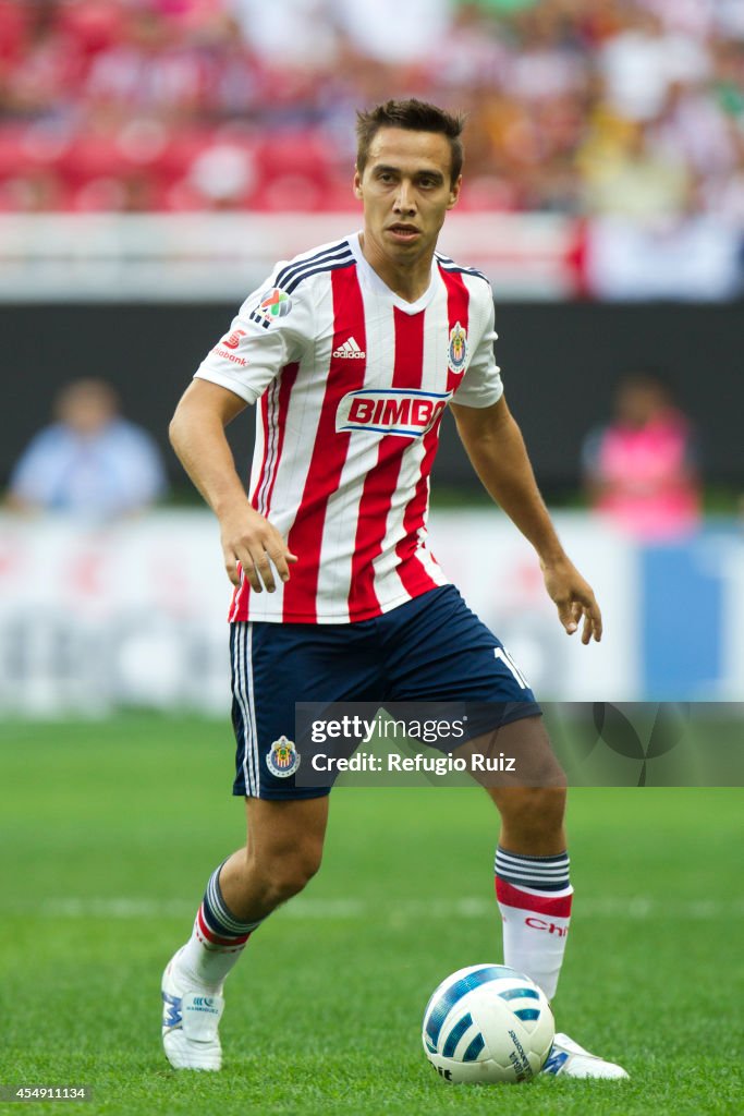 Chivas v Leones Negros - Apertura 2014 Liga MX