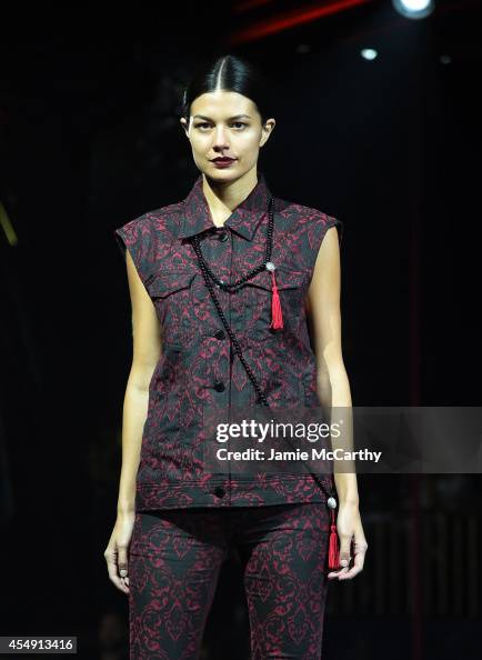 A model poses at NOBLE by William Rast Spring 2015 Presentation at ...
