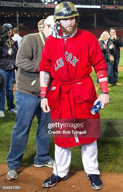 Jonny Gomes of the Boston Red Sox celebrates after defeating the Detroit Tigers during Game Six of the American League Championship Series on October...