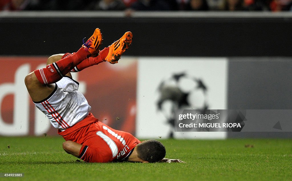 FBL-EUR-C1-BENFICA-PSG