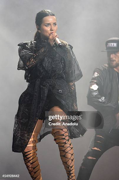 Inna 4 122 Inna (Romanian Singer) Stock Photos, High-Res Pictures, and Images ...