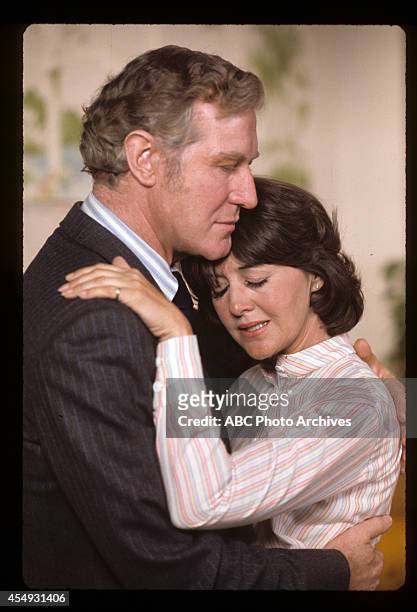One Chance to Live" - Airdate: October 17, 1974. EDWARD MULHARE;JOANNE LINVILLE