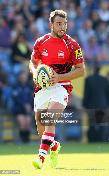 Olly Barkley of London Welsh runs with the ball during the Aviva Premiership match between London Welsh and Exeter Chiefs at the Kassam Stadium on...