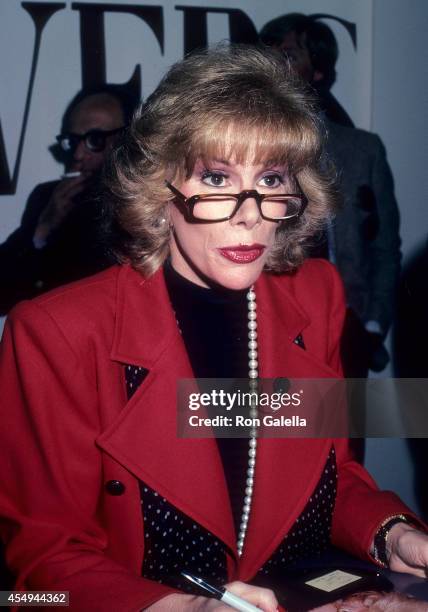 Joan Rivers Natural What Becomes A Semi Legend Most Foto e immagini stock - Getty Images