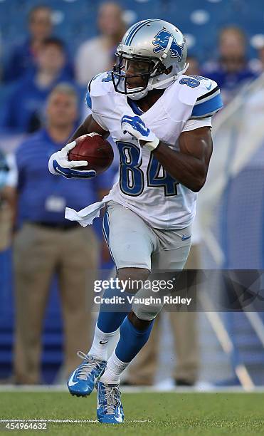 Ryan Broyles of the Detroit Lions makes a run during the first half of a preseason game against the Buffalo Bills at Ralph Wilson Stadium on August...