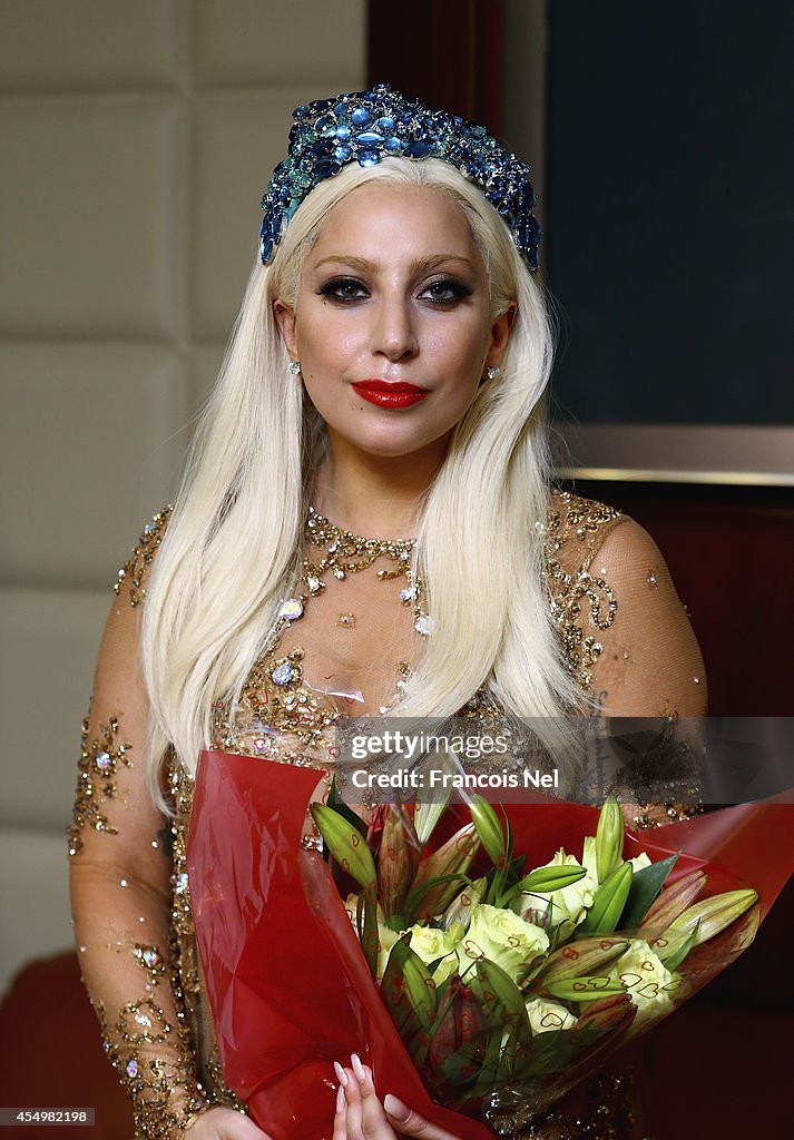 Lady Gaga Arrives In Dubai