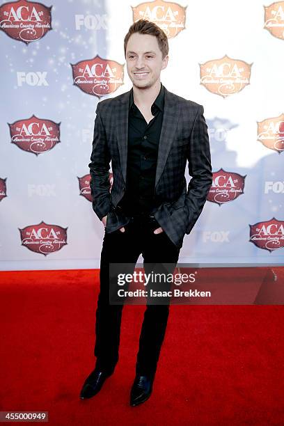 Singer Greg Bates arrives at the American Country Awards 2013 at the Mandalay Bay Events Center on December 10, 2013 in Las Vegas, Nevada.