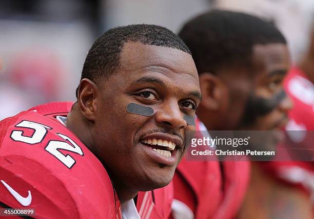 Inside linebacker Jasper Brinkley of the Arizona Cardinals during the NFL game against the St. Louis Rams at the University of Phoenix Stadium on...