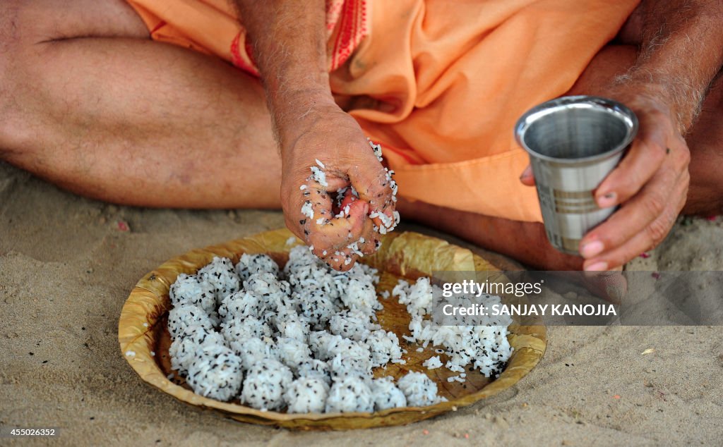 INDIA-RELIGION-HINDU