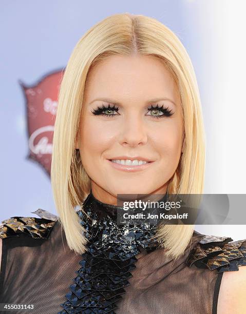 Carrie Keagan arrives at the American Country Awards 2013 at the Mandalay Bay Events Center on December 10, 2013 in Las Vegas, Nevada.