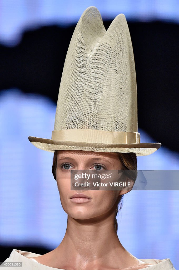 Donna Karan New York 30th Anniversary - Runway - Mercedes-Benz Fashion Week Spring 2015