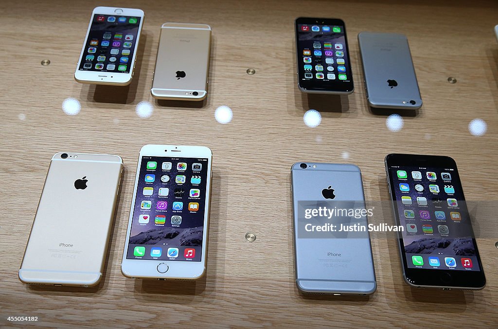 Apple Unveils iPhone 6