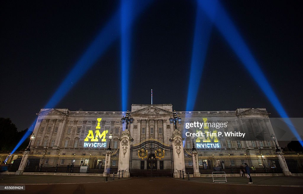 Invictus Games Spectacle Of Projections And Lights Onto Buckingham Palace