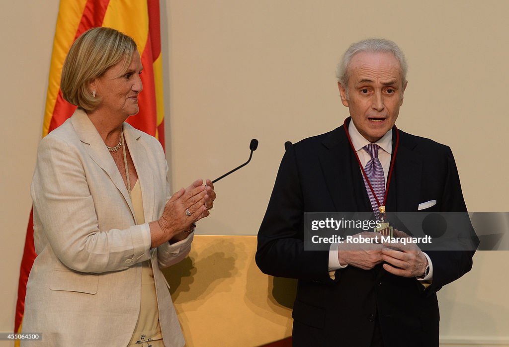 Josep Carreras Receive Honour Medal Of Catalonian Parliament