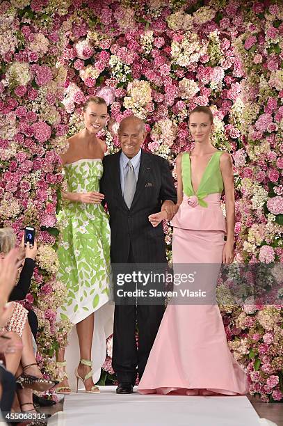 Designer Oscar de la Renta and model Karlie Kloss walk the runway at the Oscar De La Renta fashion show during Mercedes-Benz Fashion Week Spring 2015...