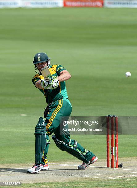 De Villiers of South Africa pulls a delivery during the 3rd Momentum ODI match between South Africa and India at SuperSport Park on December 11, 2013...