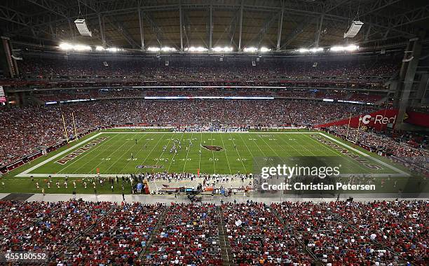 General view of action between the San Diego Chargers and the Arizona Cardinals during the NFL game at the University of Phoenix Stadium on September...