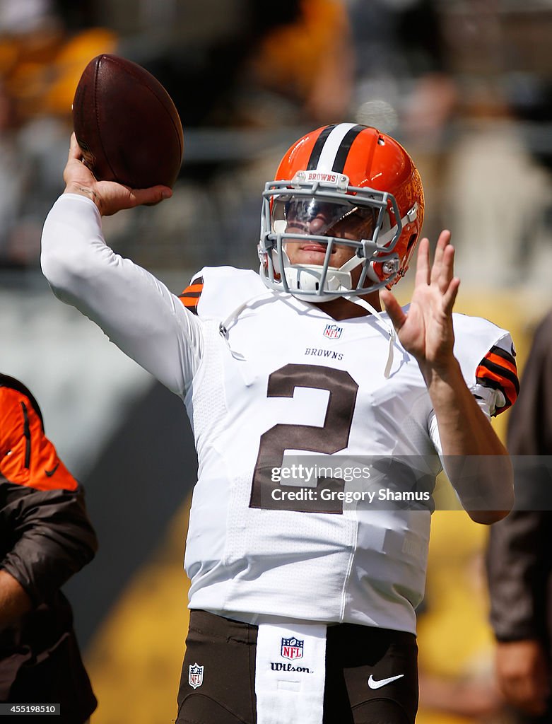 Cleveland Browns v Pittsburgh Steelers