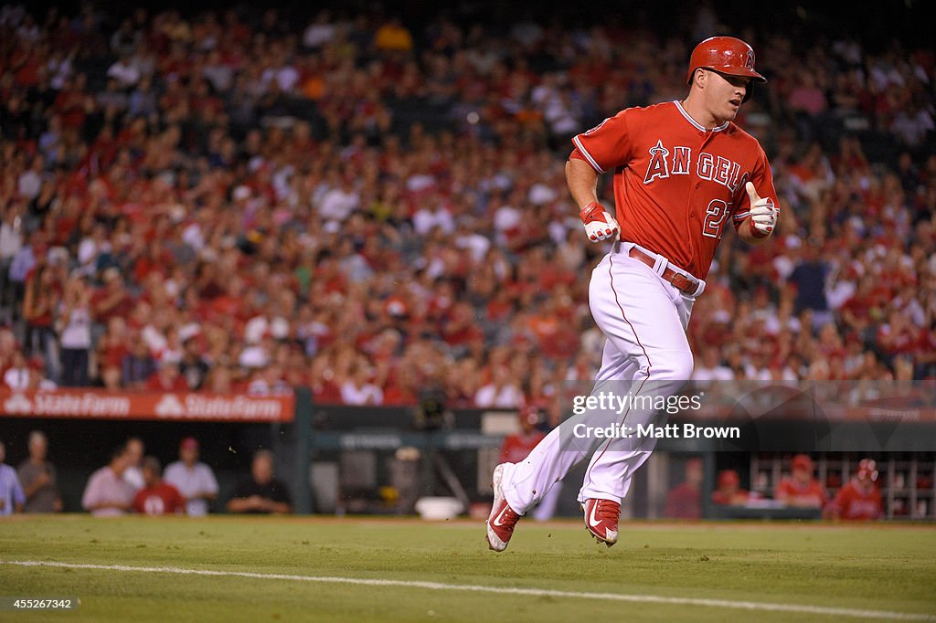 Oakland Athletics vs Los Angeles Angels of Anaheim