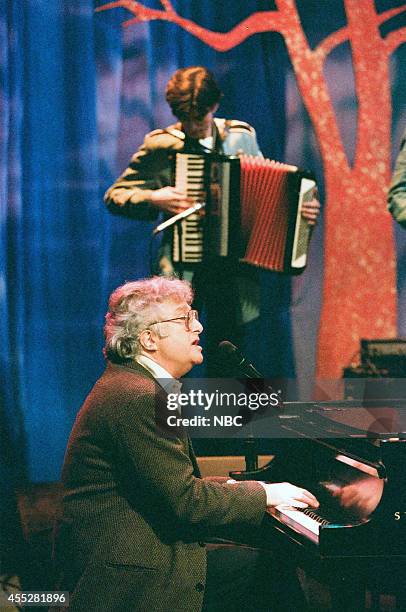 Films Randy Newman Randy Newman On Nbc Photos and Premium High Res Pictures - Getty Images