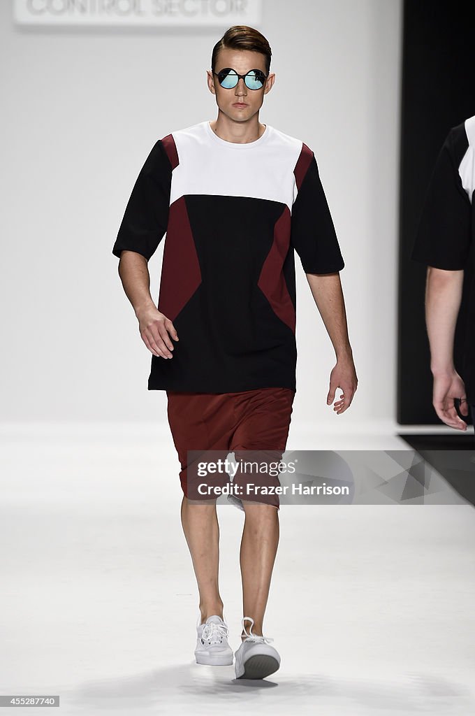 Art Hearts Fashion Presented By AIDS Healthcare Foundation - Runway - Mercedes-Benz Fashion Week Spring 2015