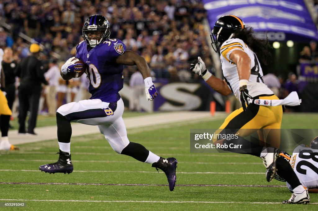 Pittsburgh Steelers v Baltimore Ravens