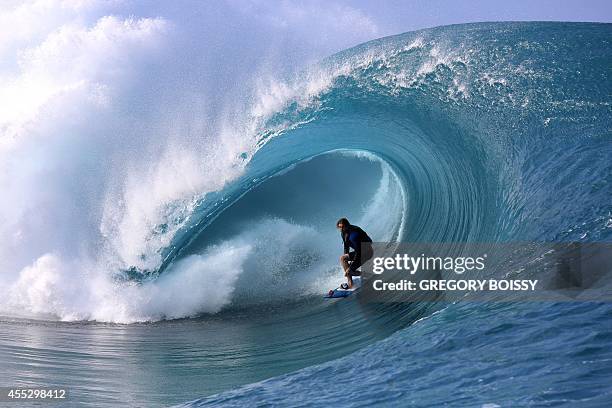 134 Point Break Waves Stock Photos, High-Res Pictures, and Images ...