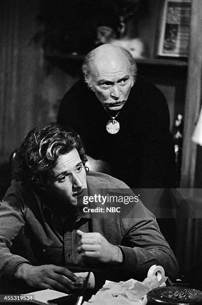 Timoth Van Pattern 393 Lee Van Cleef Stock Photos, High-Res Pictures, and Images - Getty ...